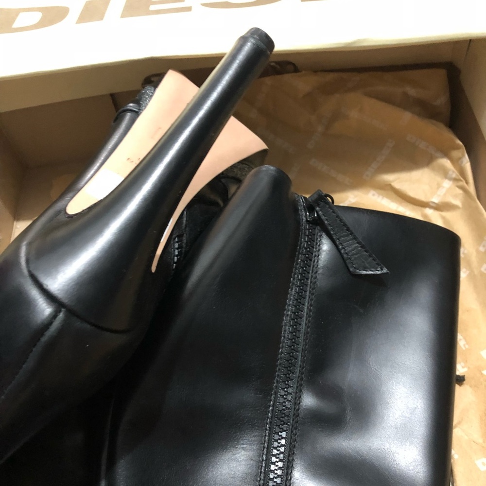 Diesel Boots - Picture 8 of 8